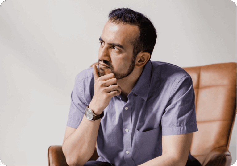 Cómo ser feliz sin deudas - Bravo Colombia