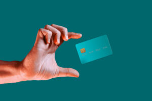 Tarjeta Colpatria: cómo entender y negociar tu deuda | Bravo